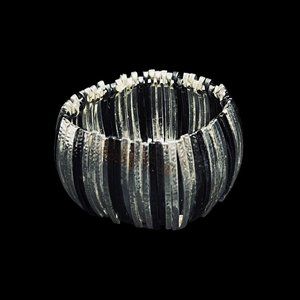 Silver Tone And Gray Metal Stretch Bracelet (4601)